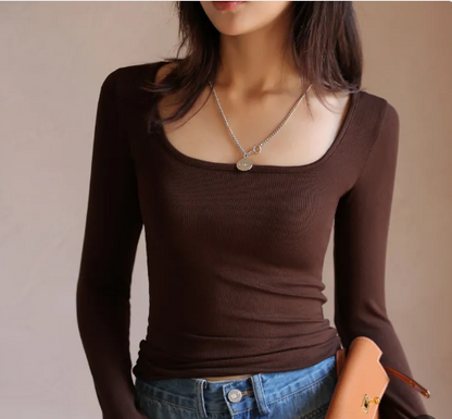 Velara™ Womens Scoop Neck Long Sleeve